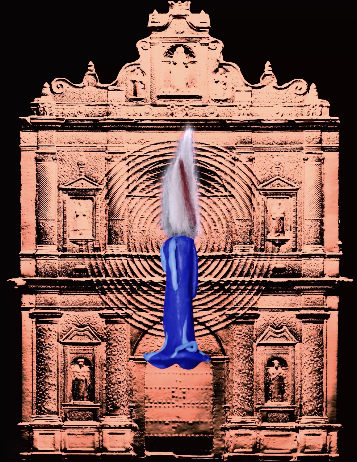 Detalle de la proyección Animita sobre la fachada